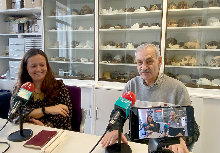 Conversa amb María Martinón i José María Bermúdez de Castro al programa Evoluciona de Tarragona Ràdio i IPHES