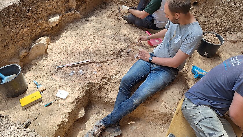 Les excavacions a la Cova del Trader (Cubelles, Garraf) revelen ocupacions de curta durada per part dels neandertals