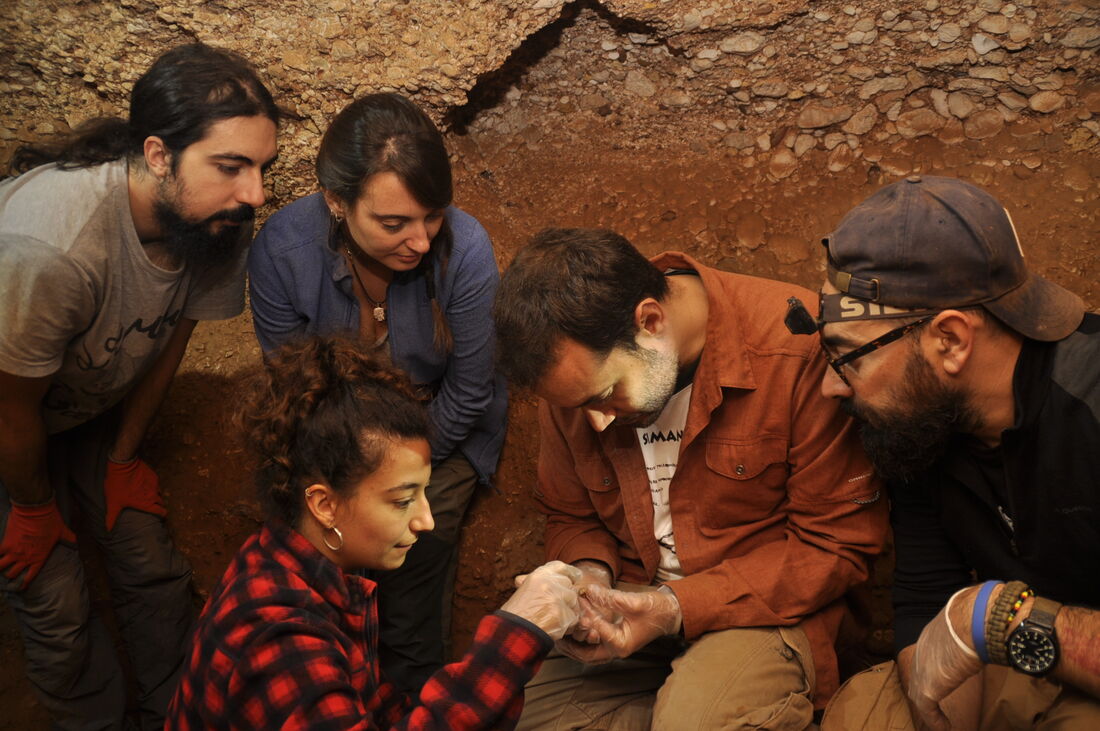 Neanderthal Remains Over 50,000 Years Old Identified at Cova Simanya (Barcelona, Spain)