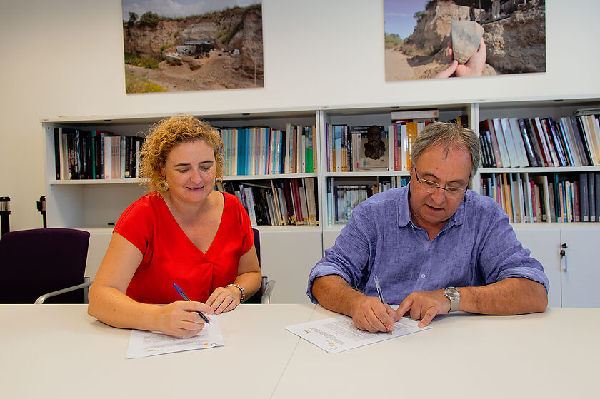 El Institut Cartogràfic i Geològic de Catalunya y el IPHES-CERCA firman un convenio marco de colaboración para el intercambio de información y mejora del conocimiento Pliocuaternario en Catalunya