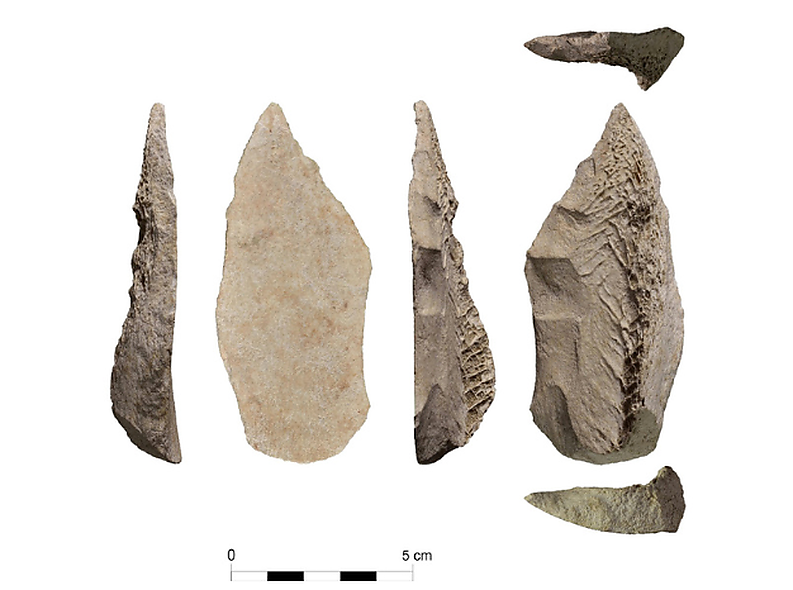 Identificada una punta de llança feta amb os de cavall de fa 50.000 anys al jaciment de l’Abric Romaní (Capellades, Anoia)