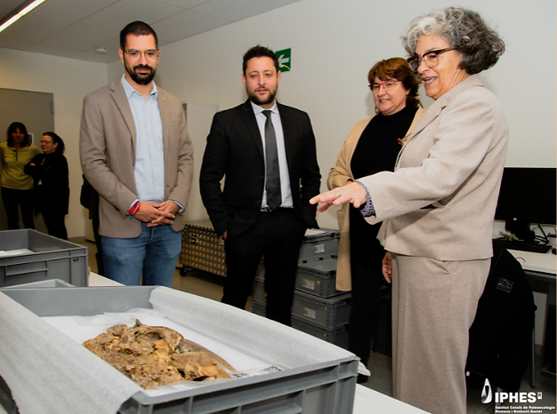 The mayor of Tarragona, Rubén Viñuales, visits IPHES-CERCA