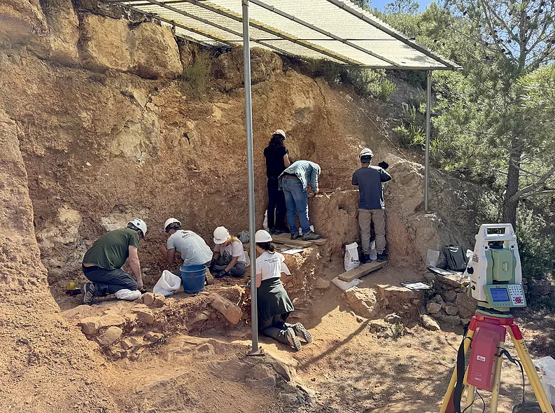 Excavacions en un campament de caçadors i recol·lectors d’uns 400.000 anys d’antiguitat a la Cansaladeta, a la Riba